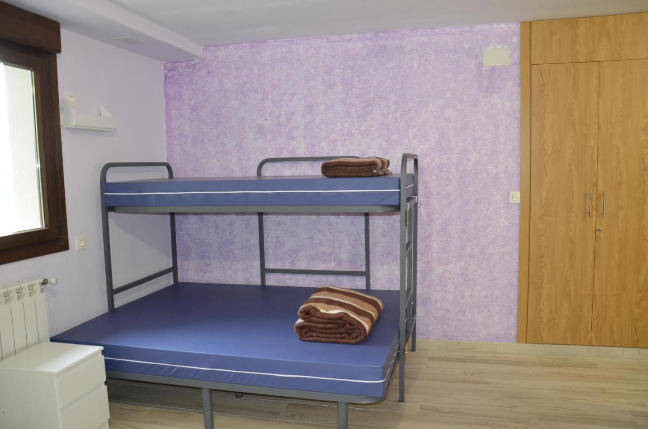 Хостел Albergue Cascoxu Llanos de Someron Екстер'єр фото
